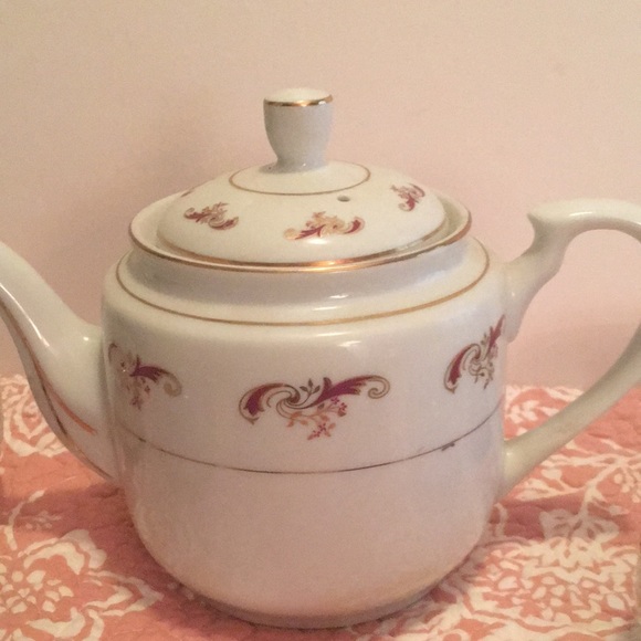 Porcelain Tea Set - Picture 2 of 7